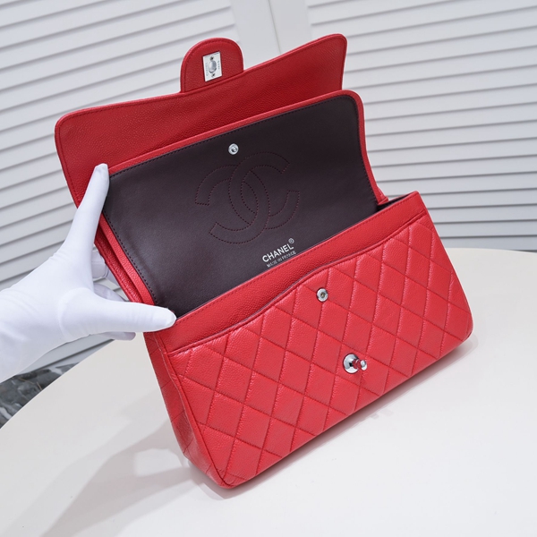 シャネルバッグ角部分ディテール